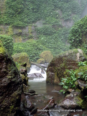 Amprong river between two rocks
