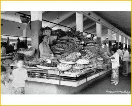 A traditional market in Malang