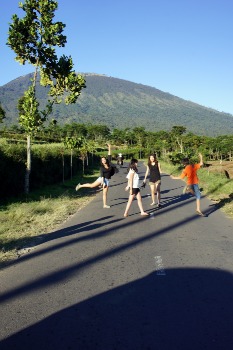 Playing in the middle of the road in Cangar