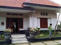 Front side of Merbabu Guest House