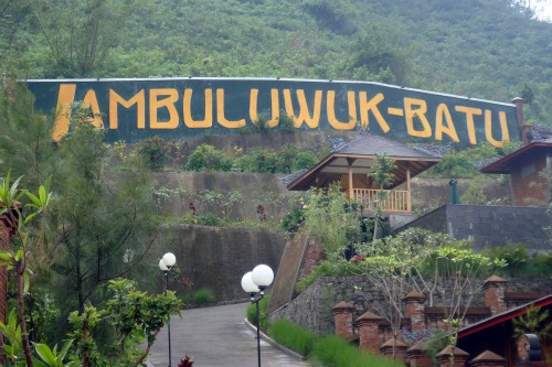 Name of Jambuluwuk Batu